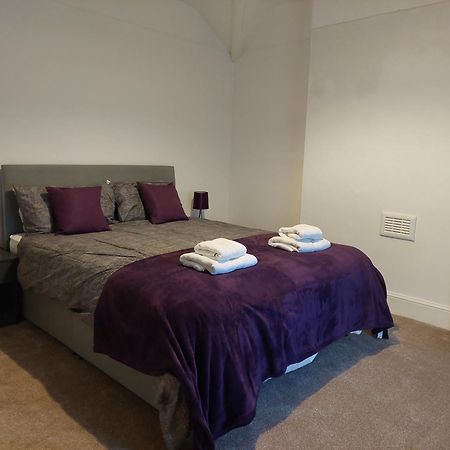 Ingledene Villa Wrexham Buitenkant foto
